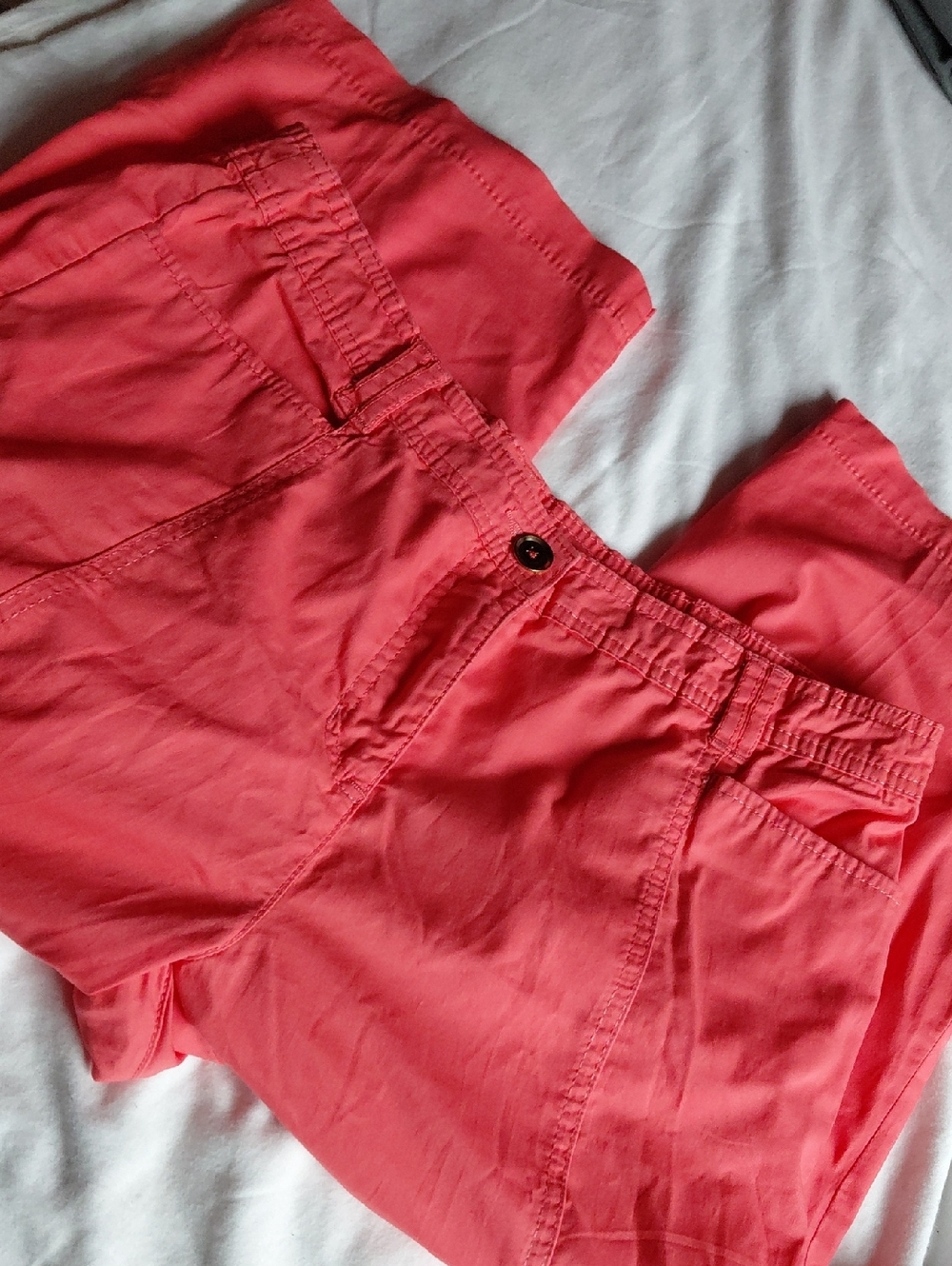 JM Collection Coral Elastic-Waist Capris